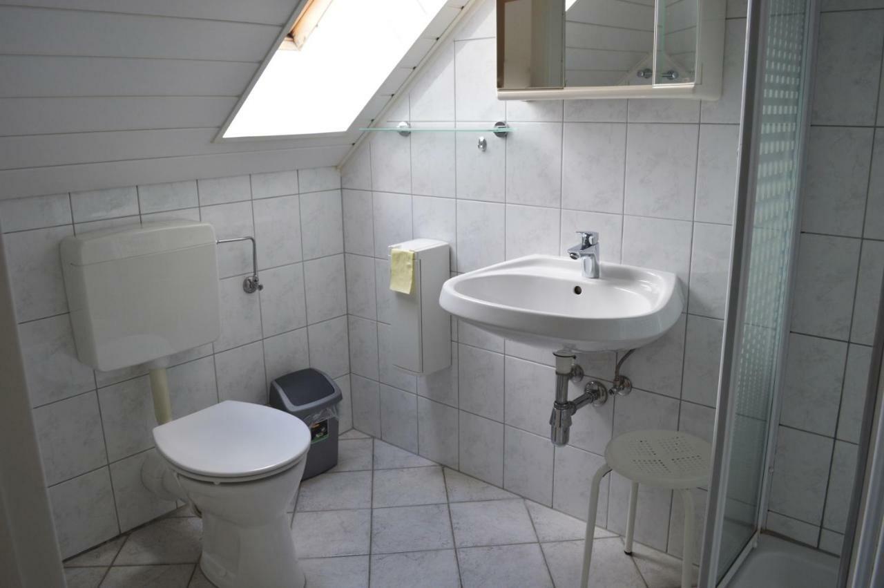 Fruehstueckspension Sterr Strebersdorf Exterior foto